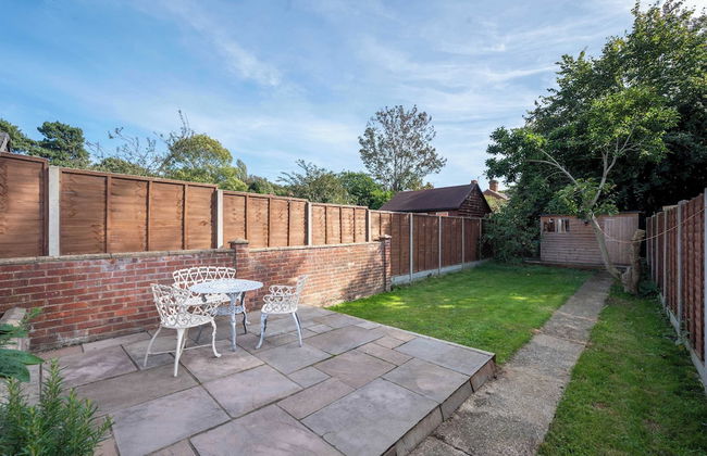 Host Stay Sherrington Road Abode - Photo 25