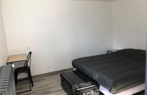 Chez Sophie et Gege. Maison de ville, deux chambres, de plain-pied - Foto 9