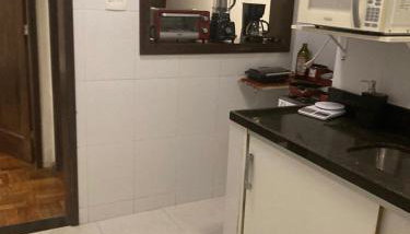 Leme Apartamento 1 quadra da Praia - Foto 2