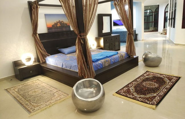 Emirates Hills Lake View Villa - Foto 17