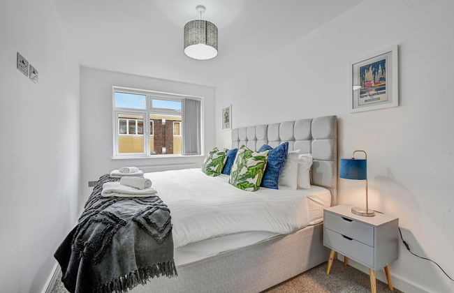 St Martins House Luxury Apts. Ruislip - Photo 19