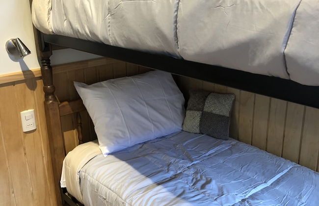 Magellanicus Rustic Suites - Photo 11