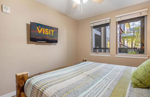 Fraser Crossing 1BR Condo | Hot Tub Access + Walk to Lifts - Foto 20