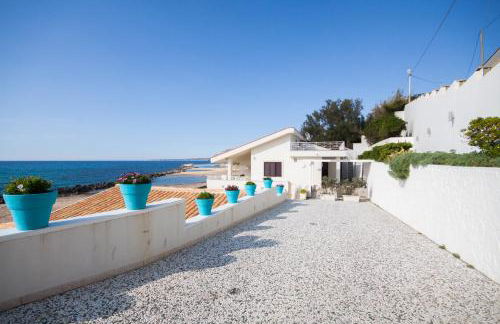 Amira Beach Villa by Le Dhome Sicily - Photo 13