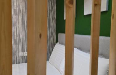 GPX CLR Liberty Maisonette Suite & Private Parking - Foto 26