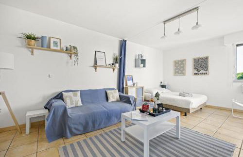 Piscine & Soleil à Hyères - T3 spacieux avec Clim & Extérieurs - Foto 9