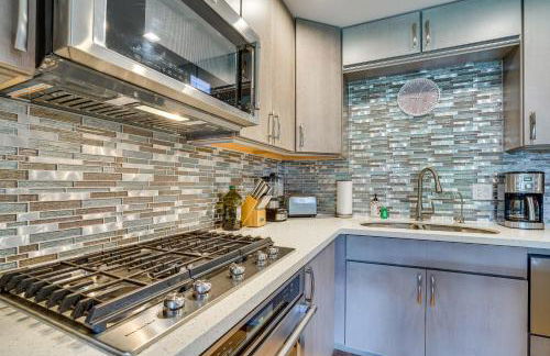 Kaunakakai Vacation Rental with Pool Access and AandC! - Foto 8