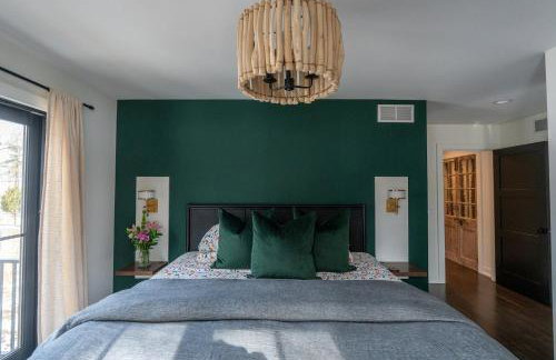 The DougOut Steps from Douglas Beach! - Foto 16