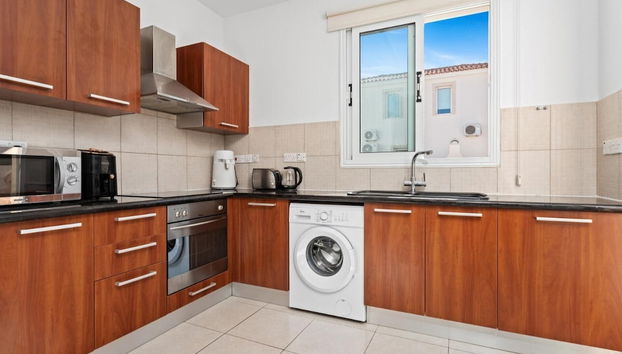 2 bed - Sleeps 6 - Private Pool - 5 Min To Beach - Foto 4, Cocina privada