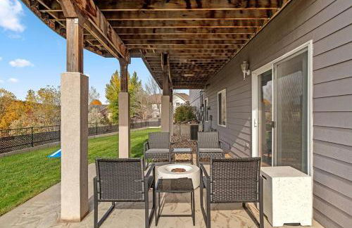 Modern Home-Garage-Scenic Patio - Foto 17