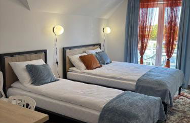 Palisander z widokiem na morze - Foto 26