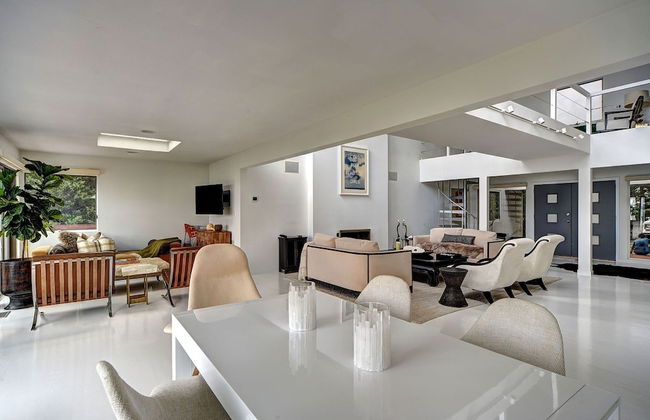 Sunset Villa by Rove Beachfront w Deck Pool - Foto 10