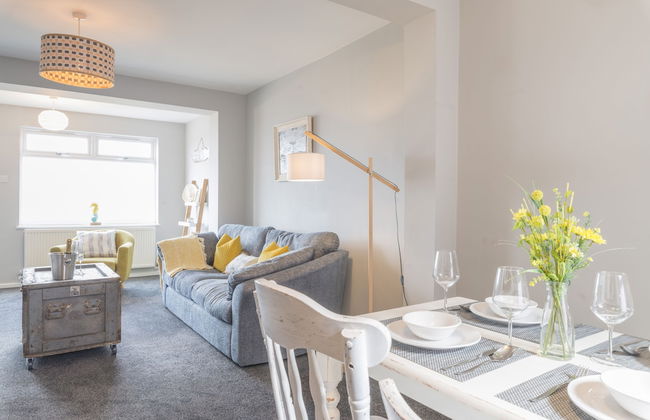 Marina Beach House - Photo 16