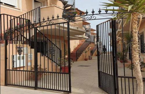 Inviting holiday home with pool - Foto 12