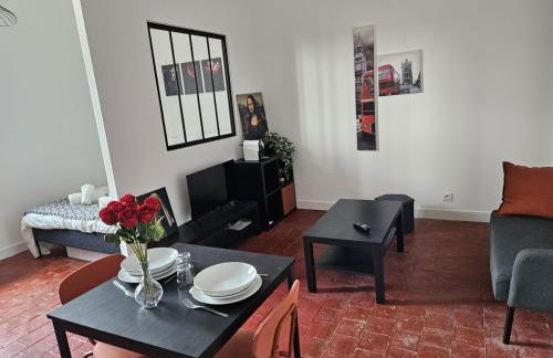 V and Vendetta - Wifi fibre,Linge,Centre ville - Photo 3