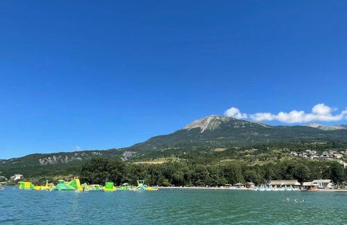 Maison très agréable avec extérieurs, bien située au plan d'eau Embrun - Photo 11