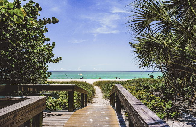 Tropical Villas of Venice Beach - Foto 71