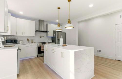 NEW! Gated, Secure, Modern, Beauriful 6 bdr, 4 bth, Near Everything - Foto 43