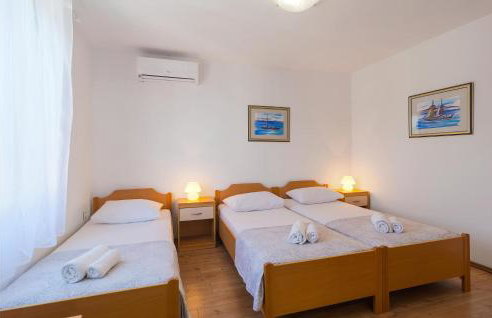 Two-Bedroom Holiday Home In Zastrazisce - Foto 22