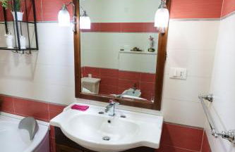 Tiny Deluxe - Sarzana - Foto 9