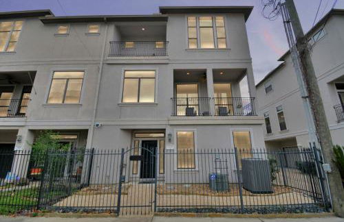 3BR 3Ba Upscale Luxury Home in The Heights - Foto 57