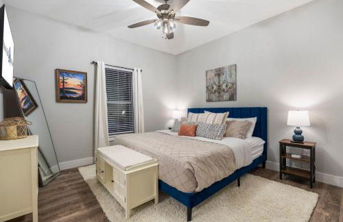 Private Hot Tub, Lake View, 27400 of Free Daily Tickets, Unique Floor Plan! - Foto $