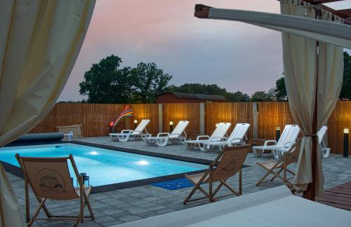 Apartamenty Pod Dębami Stadnina Koni SPA Jezioro i Morze Sarbsk - Photo 4