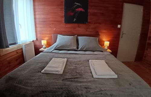 Chez Pierrot Gîte 4 pers Vue vallée Parking privé Calme - Foto 7