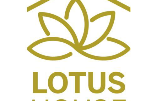 Lotus House - Heated Pool & Jacuzzi near the Beach - Photo 75