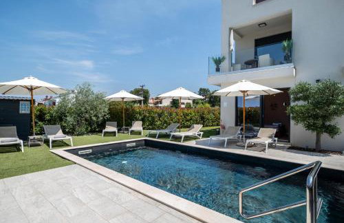 NoaMio Homestay with Heated Swimming Pool & Sauna - Photo 2