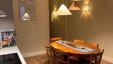 Appartement de charme en plein cœur du centre historique - Parking Public Gratuit - - Foto 4, stove