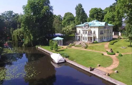 FeWo Havelpalais direkt am Wasser - Photo 1