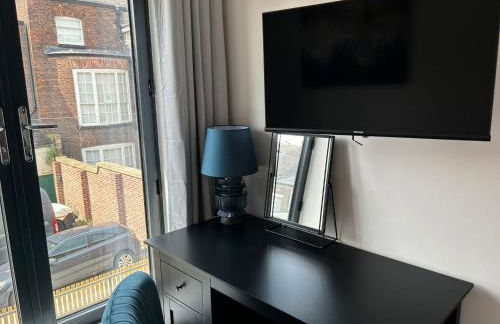 Pilgrim House by Phoenix Collection - Foto 8