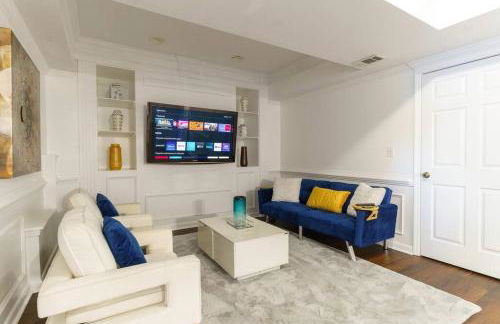 Relaxing Retreat with 55-Inch TV and Lake Views - Foto 5