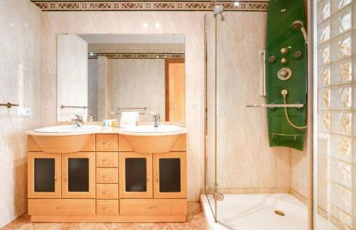 Exclusive Villa With Panoramic Sea Views - Foto 27