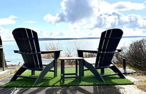 Puget Sound Chic Romantic Cottage with Private Beach Access & Gated Entry - Foto 38