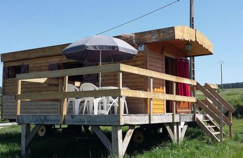 Belle roulotte de style chalet au coeur du Sancy - Foto 11