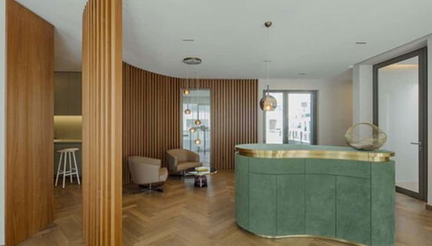 Check-in-/Check-out-Schalter