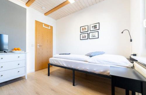 6 people near Basel & Black Forest, stylish, functional - Foto 8