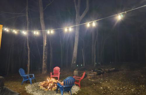 Serenity Cabin - Cozy Mountain retreat - Photo 3