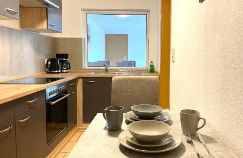 Gemütliche Unterkünfte für längeren Aufenthalt und Monteure inkl Balkon, Waschmaschine, WiFi, Küche und Parkplatz - Foto 20