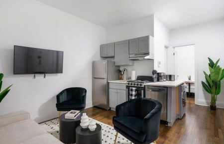 91-2A Stylish 3BR 2Bth with W D - Foto 2