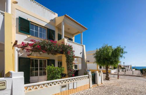 Casa Mulholanda - Photo 21