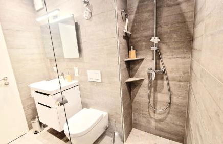 Industrie Stil Apartment unweit vom See - Foto 11