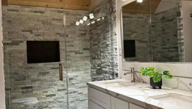 Lakefront Oasis - Foto 3, Shower