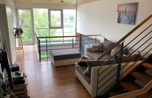 Tolle große Wohnung mit Kamin und Terrasse - Foto 18