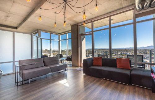 Modern Downtown SD Apartment Stunning City Views - Foto 10