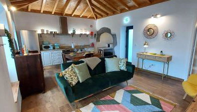 Ti Chôa - Casa da Praça - Photo 2, stove, pet friendly, minibar