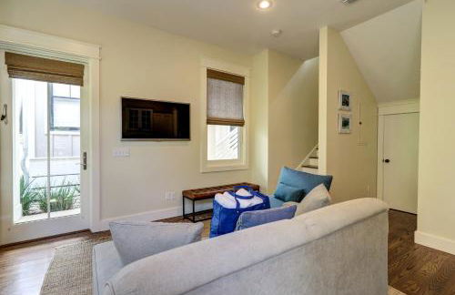 Cute Little Cottage! Perfect Getaway! 2 Pools! Sleeps 4! - Foto 21