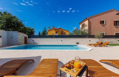 Villa Solis - new private pool villa, 4 bedrooms, near Pula & beaches - Foto 20